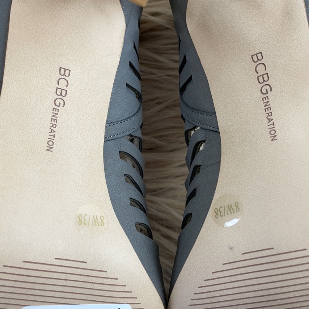 BCBGeneration Gray Scalloped Cut-Out Heels - Picture 5 of 6